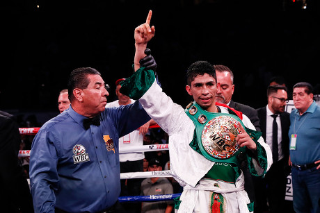 COUNT Rey Vargas Vs Tomoki Kameda Carson USA 13 Jul 2019 Stock