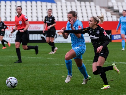 Sgs Essen V Sc Freiburg Flyeralarm Frauen Bundesliga Stadion Essen