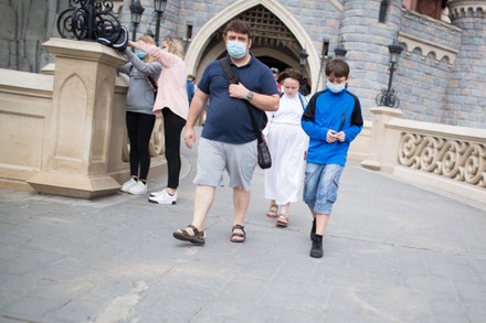 People Wearing Face Mask Leaves Carousel Editorial Stock Photo Stock