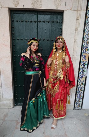 Tunisian Women Wearing Colorful Decorated Traditional Editorial Stock