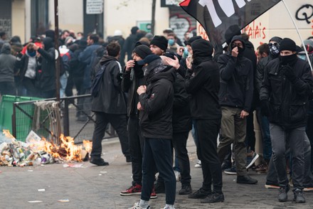 Blackclad Protesters Belonging Black Bloc Observing Editorial Stock