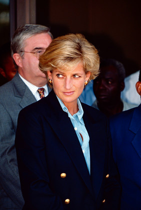 Princess Diana S Visit To Angola 1997 Stock Pictures Editorial