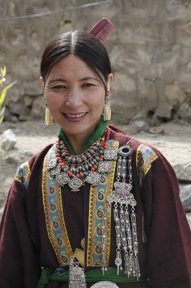 Ladakhi Woman Traditional Costume Leh Ladakh Editorial Stock Photo