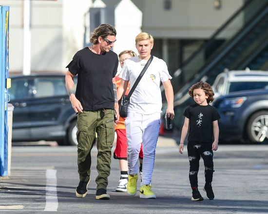 Gavin Rossdale His Sons Kingston Rossdale Editorial Stock Photo Stock