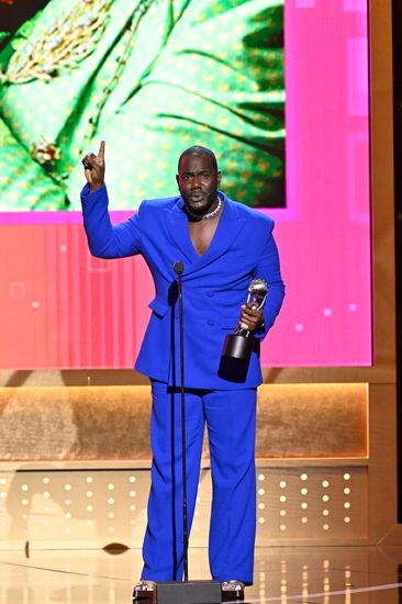 Nicco Annan Accepts Outstanding Actor Drama Editorial Stock Photo