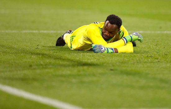 Olympique Marseilles Goalkeeper Steve Mandanda Reacts Editorial Stock