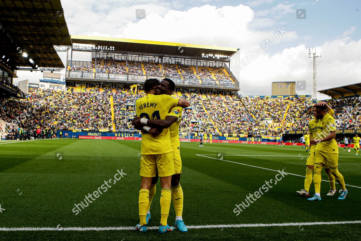 Yeremy Pino Villarreal Celebrates Goal Teammates Editorial Stock Photo