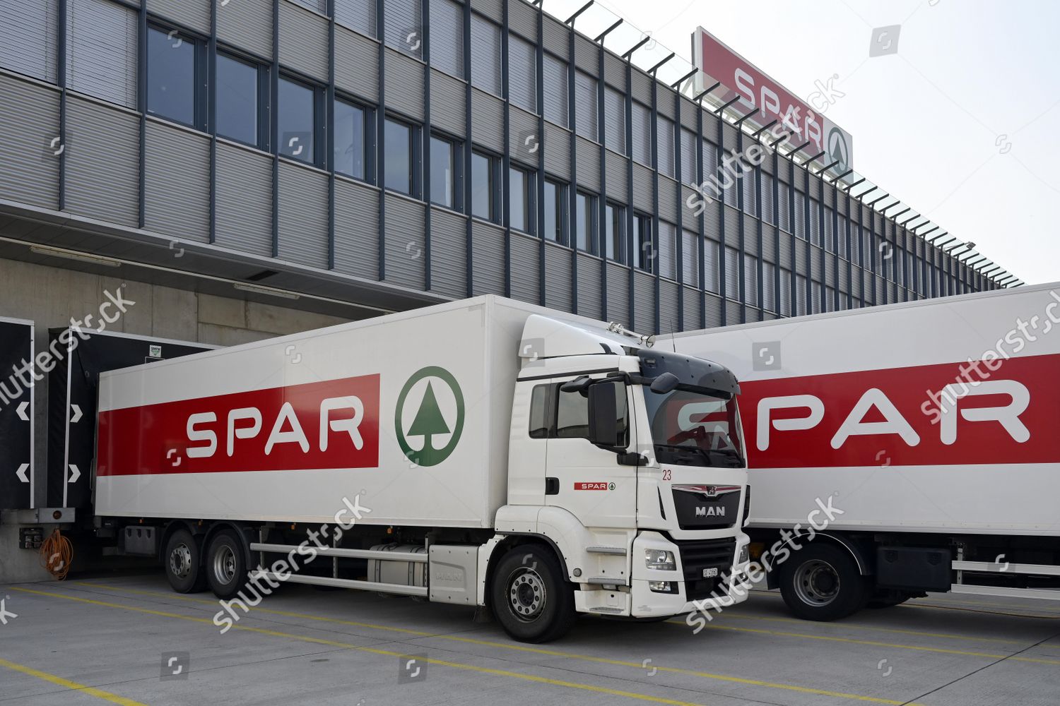 Truck Spar Group Truck Spar Group Editorial Stock Photo Stock Image