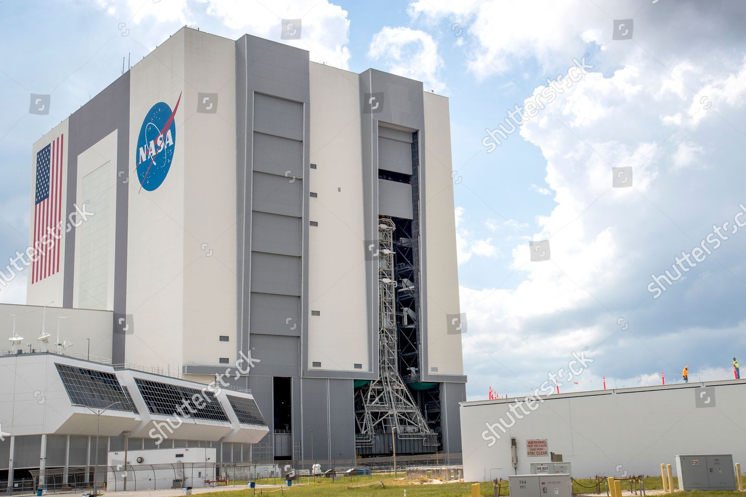 Foothigh Doors Nasa Vehicle Assembly Building Editorial Stock Photo