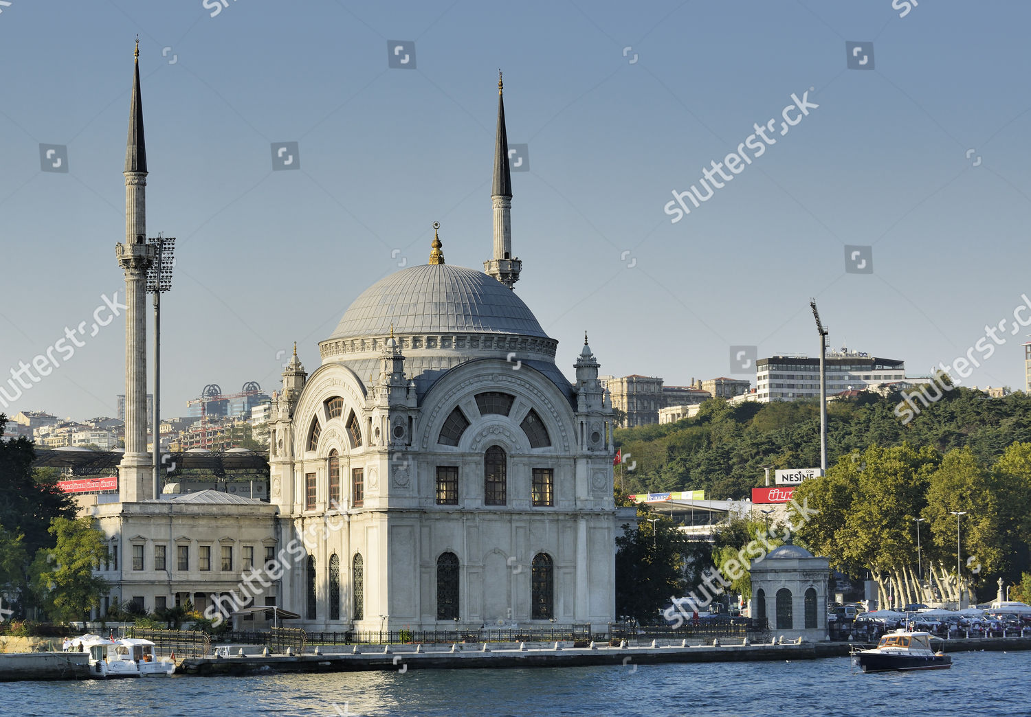 Dolmabahce Mosque Bezmi Alem Valide Sultan Editorial Stock Photo