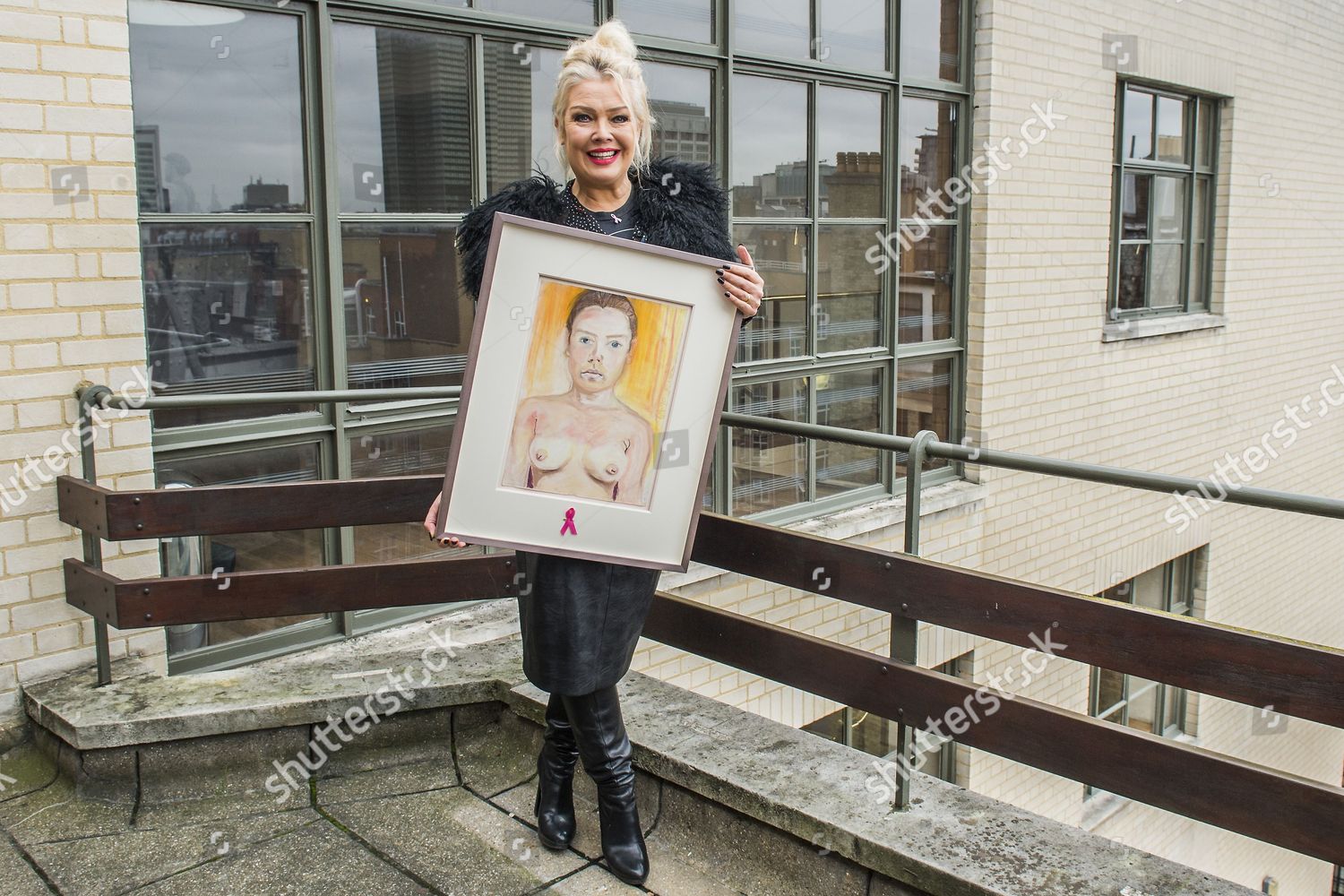 Kim Wilde Unveils Nude Selfportrait Created Editorial Stock Photo