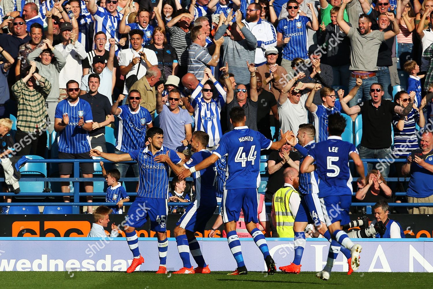 Fernando Forestieri Sheffield Wednesday Celebrates After Editorial