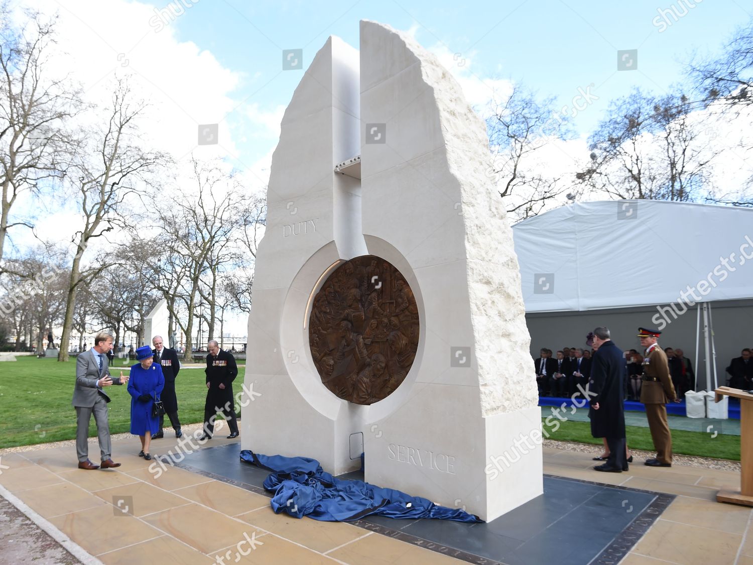 Queen Elizabeth Ii Unveils Memorial Editorial Stock Photo Stock Image