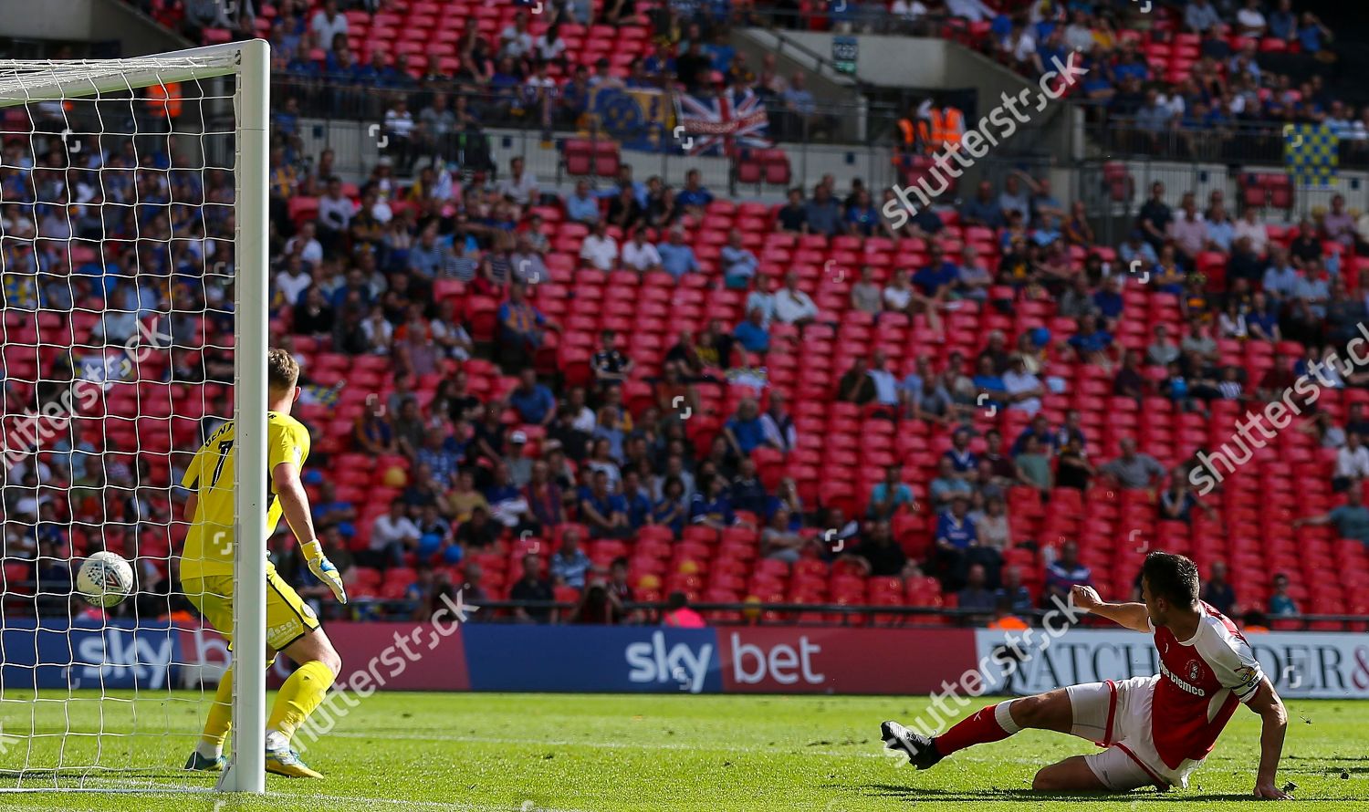 Richard Wood Rotherham United Scores Extra Editorial Stock Photo