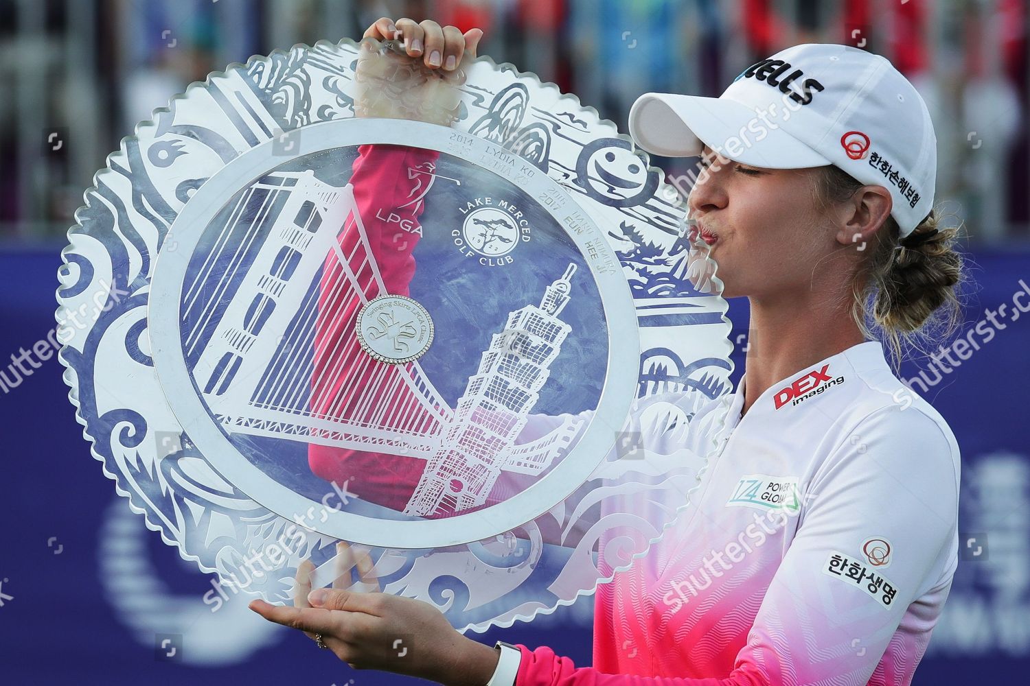 Nelly Korda Usa Kisses Her Trophy Editorial Stock Photo Stock Image