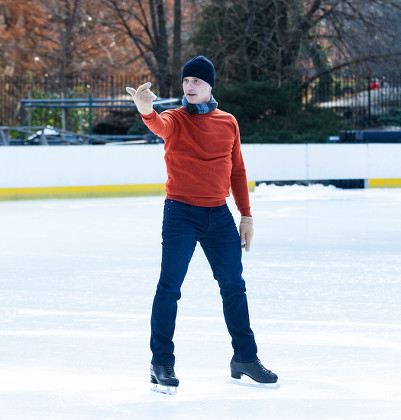Lite 106.7 FM skating in Central Park event, New York, USA - 08 Dec 2018
