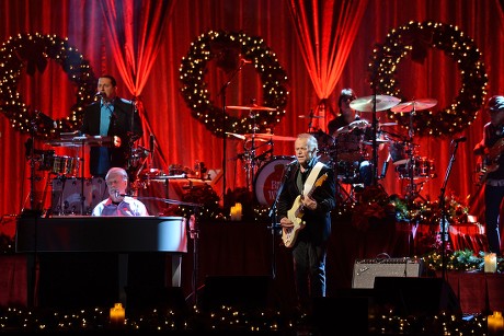 Brian Wilson and Al Jardine: 'The Christmas Album' tour, Hollywood, Florida, USA - 12 Dec 2018