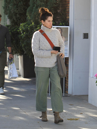 Jami Gertz out and about, Los Angeles, USA - 17 Dec 2018