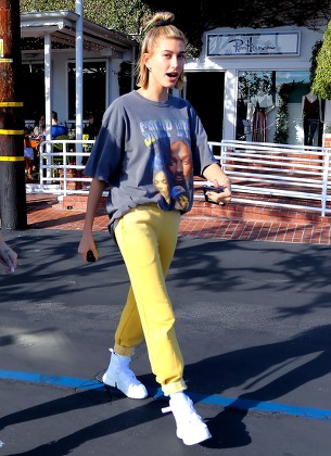 Hailey Baldwin out and about, Los Angeles, USA - 20 Dec 2018