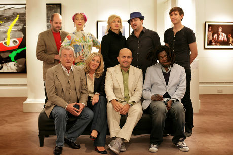 Artists get together for the 'Art for Africa' auction, Sotheby's, New Bond Street, London - 16 Sep 2009