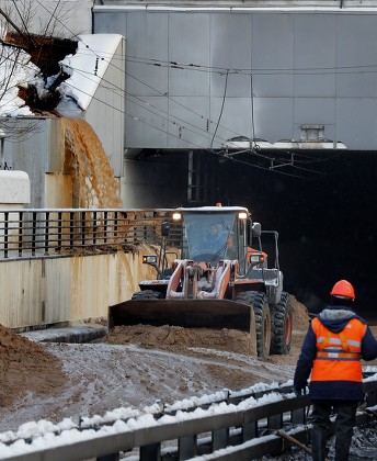 Moscow Emergency Services Work Site Spill Editorial Stock Photo - Stock ...