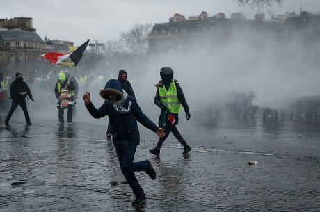 Arc De Triomphe Skandal Empörung In Paris So Reagierte Die Stadt Auf Die Respektlosigkeit - 6vzgw78