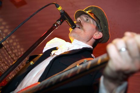 Billy Childish and The Musicians Of The British Empire  in concert at the Boston Arms, London, Britain - 18 Sep 2009