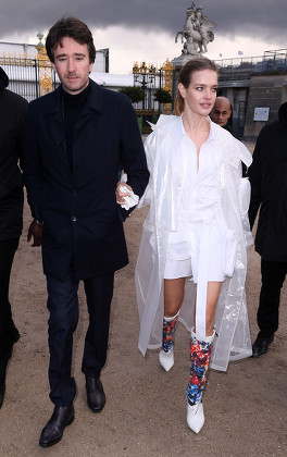 Antoine Arnault and his girlfriend upon arrival to the cocktail