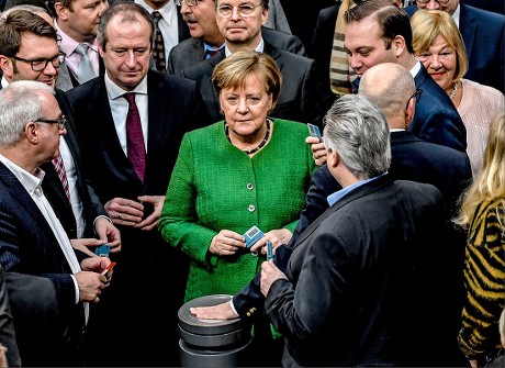 German Bundestag votes on declaring four countries as safe origin