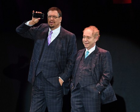 Penn and Teller perform at the Hard Rock Events Center, Hollywood, USA - 31 Jan 2019