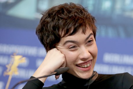 Spanish Actress Greta Fernandez Attends Press Foto de stock de