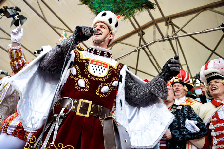 Costumed Revellers Celebrate Traditional Weiberfastnacht Womens ...