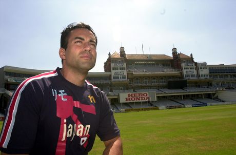 Cricketer Adam Hollioake (30) Brother Of Ben Who Was Killed Aged 24 In A Car Crash In Australia 23/3/2002.pictured At The Oval Cricket Ground. Picture By David O' Neill. . Rexmailpix.