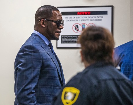 R. Kelly appears in court for failure to pay child suport, Chicago, USA - 06 Mar 2019