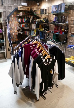 HARRY POTTER THEMED MERCHANDISE SALE 