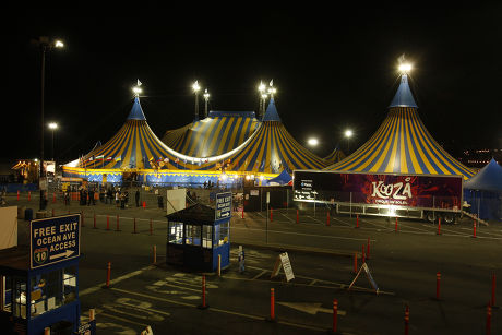 'Kooza Cirque du Soleil', Santa Monica Pier, Los Angeles, America - 16 ...