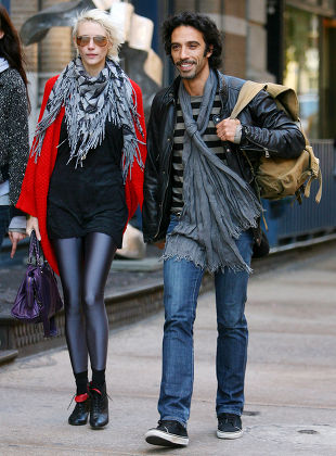 Carlos Leon and girlfriend out and about in New York, America - 19 Oct 2009