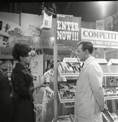 'Coronation Street' TV Show - 1966