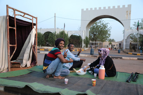 Young Sudanese Protesters Flash Victory Signs Editorial Stock Photo
