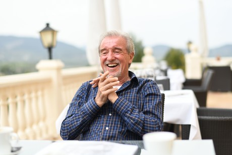 Terry Venables Feature. Photographed At His Hotel Near Alicante Spain Pic Andy Hooper/daily Mail.
