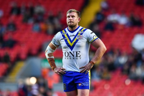 A Magic discount! 🪄 Get 50% off 2022 - Warrington Wolves