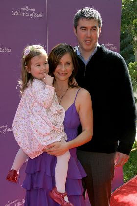 Kellie Martin Daughter Maggie Husband Keith Editorial Stock Photo ...