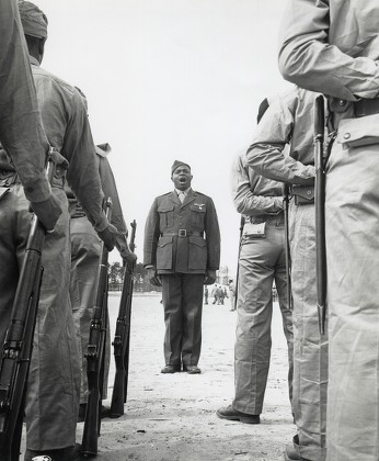 African American Marine Boot Recruits Listen Editorial Stock Photo ...