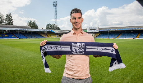 Liam Ridgewell signs for Southend United, Southend-on-Sea, UK - 01 Aug 2019