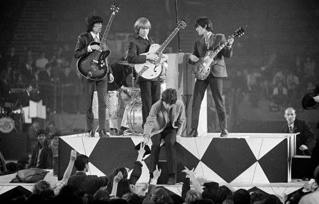 250 The rolling stones 1964 Stock Pictures, Editorial Images and Stock ...