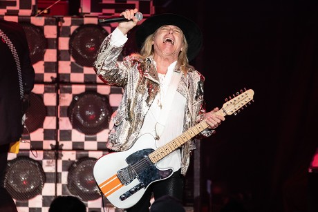 Cheap Trick in concert at Michigan Lottery Amphitheatre, Sterling Heights, USA - 08 Sep 2019
