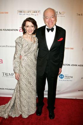 'An Enduring Vision' Elton John AIDS Foundation Benefit, New York, America - 16 Nov 2009
