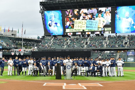 Ichiro Suzuki honored with Franchise Achievement Award