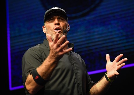 250 Tony robbins Stock Pictures, Editorial Images and Stock Photos ...