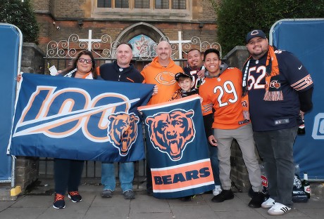 Okland Raiders Fans Outside Tottenham Hotspurs Editorial Stock